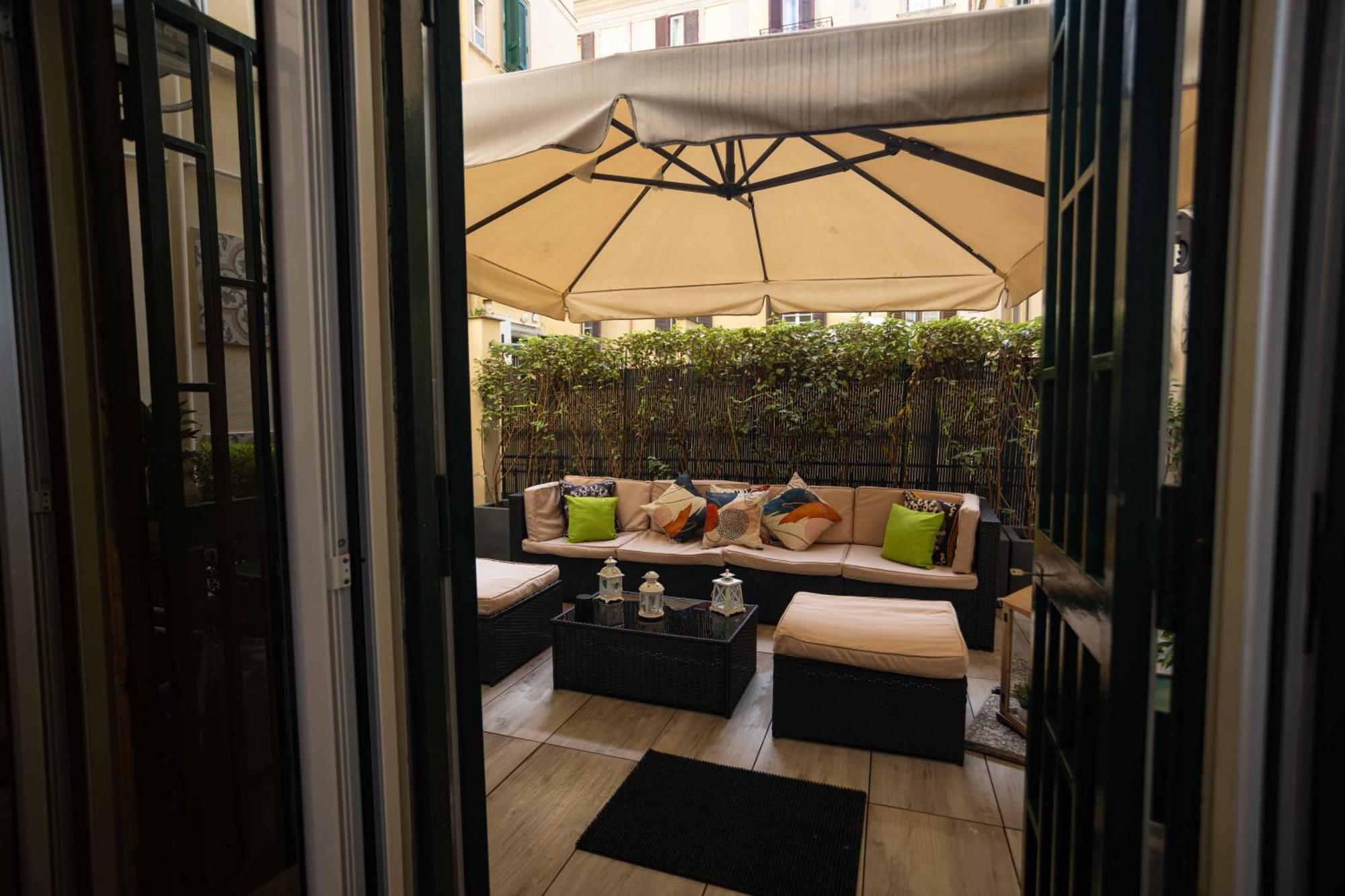 Domus Deorum Deluxe Bed & Breakfast Napoli